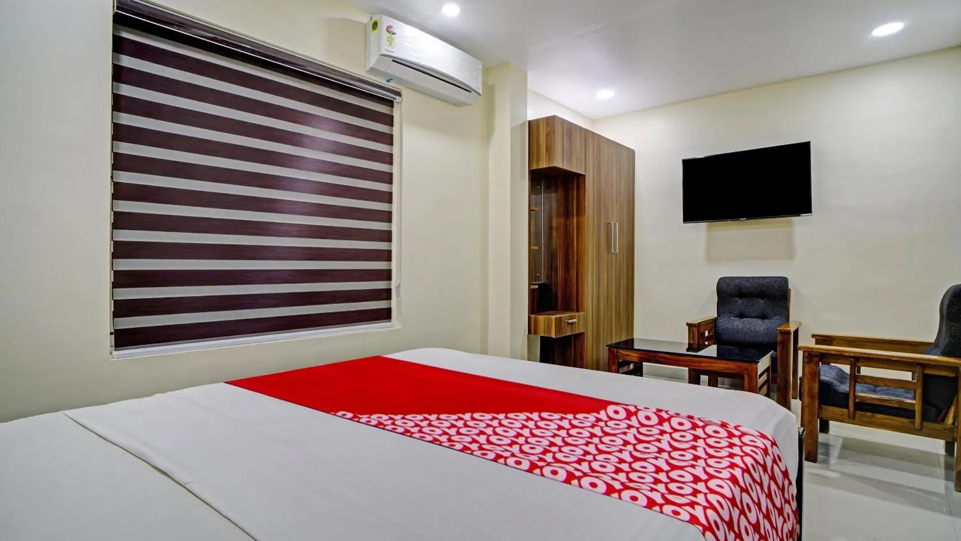 ****  Hotel O Crystal Executive Suites Kochi India